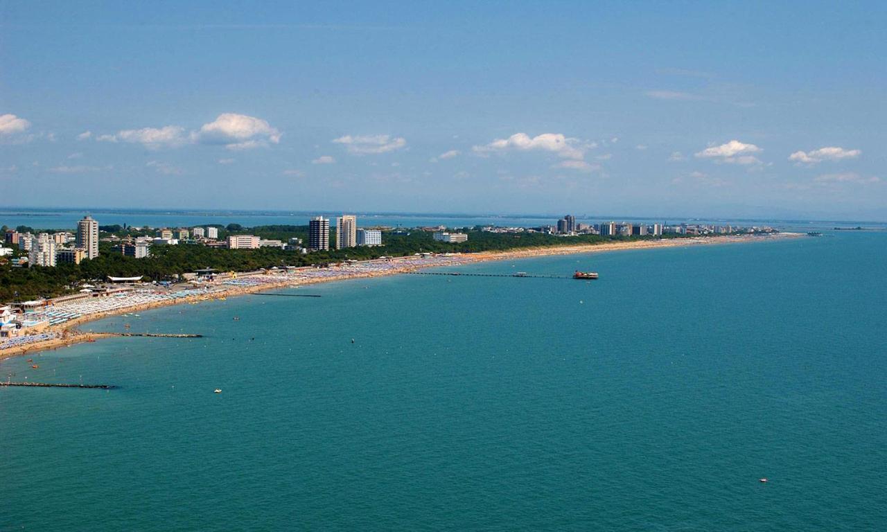 La Magia Del Mare Apartamento Lignano Sabbiadoro Exterior foto